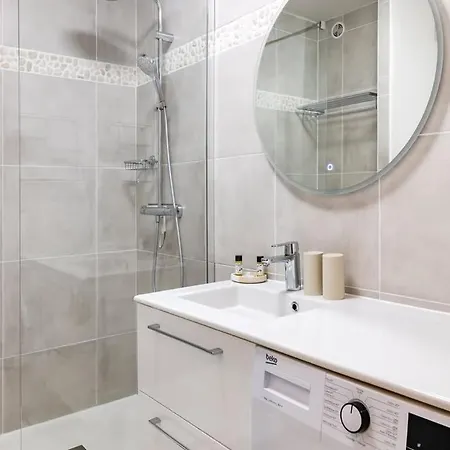 Apartment Le Rochebonne - Vue - Cosy Et Renove -